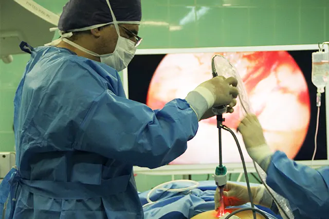 جراحی لاپاراسکوپی پیشرفته دکتر محمد طالب پور